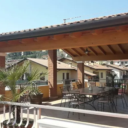 Greta Apartament Cavaion Veronese
